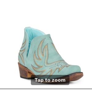 Roper Women's Ava Distressed Turquoise Snip Toe Cowboy Bootie